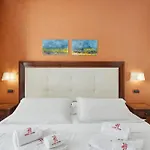 弗洛拉酒店 3*