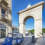 Flora 3* Noto