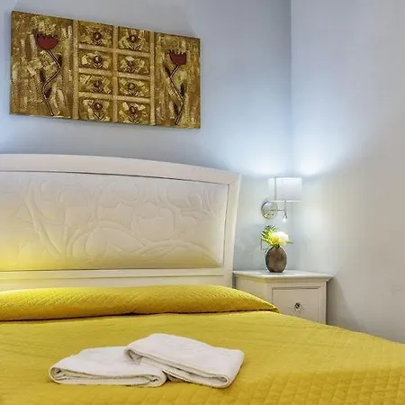 Hotell Flora Noto