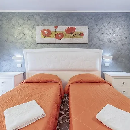 Hotell Flora Noto