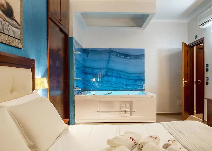 弗洛拉酒店 酒店 3*