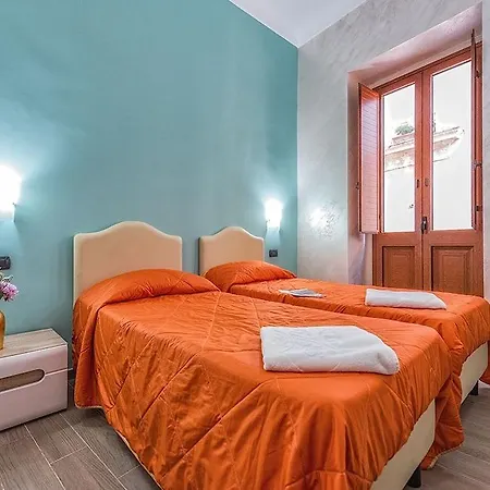 フローラ ホテル