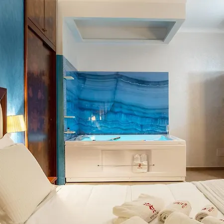 フローラ ホテル 3*